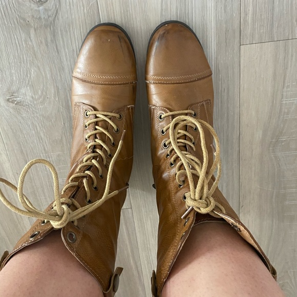 Tan booties - Picture 3 of 3